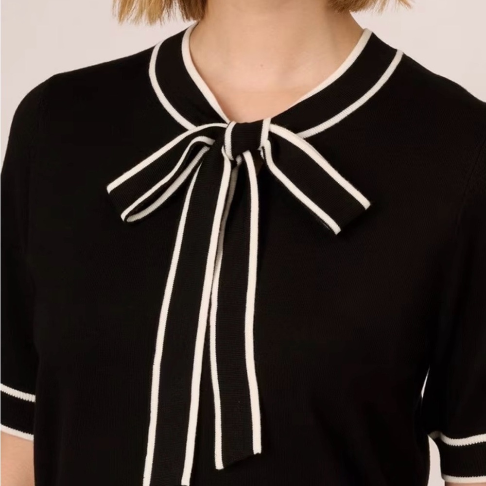 #185 Adrianna Papell NWT Beautiful Black Blouse with White Accents. Size S - Picture 1 of 15